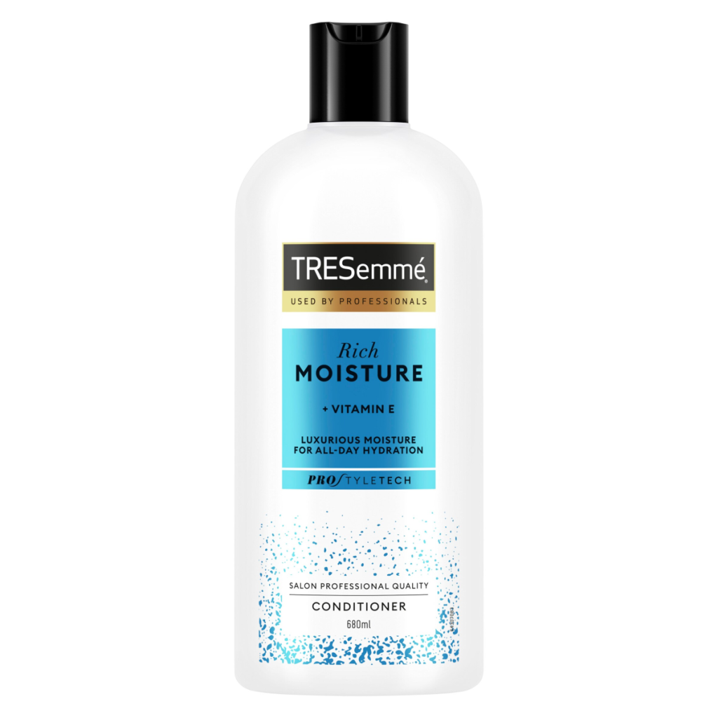 TRESemme Rich Moisture Conditioner 680 ml