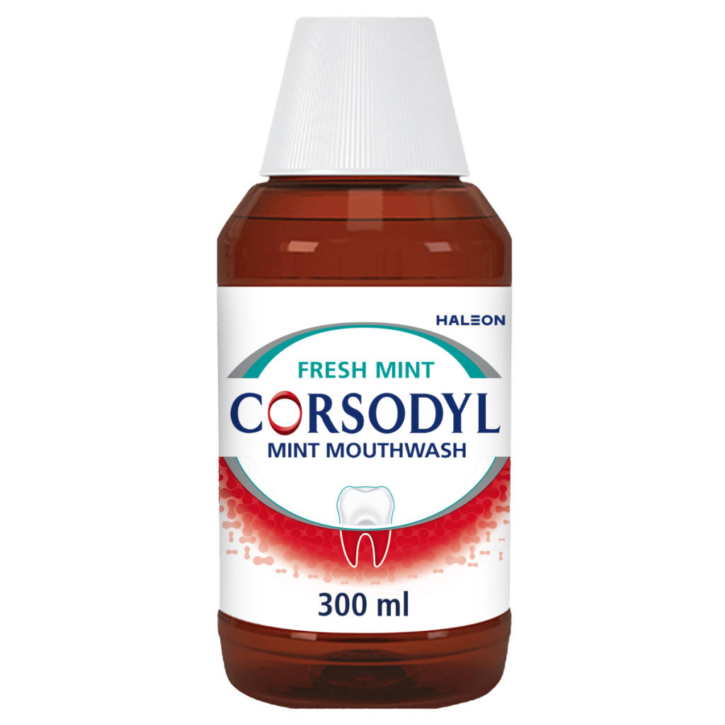 Corsodyl Medicated Antibacterial Mouthwash Fresh Mint, 300ml