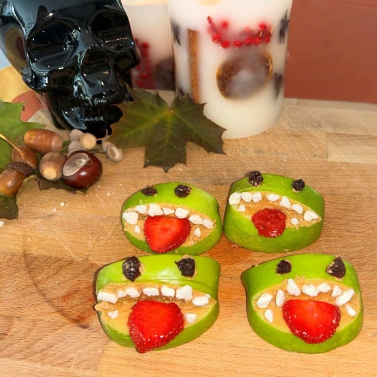 Applemonsters-resize-1200