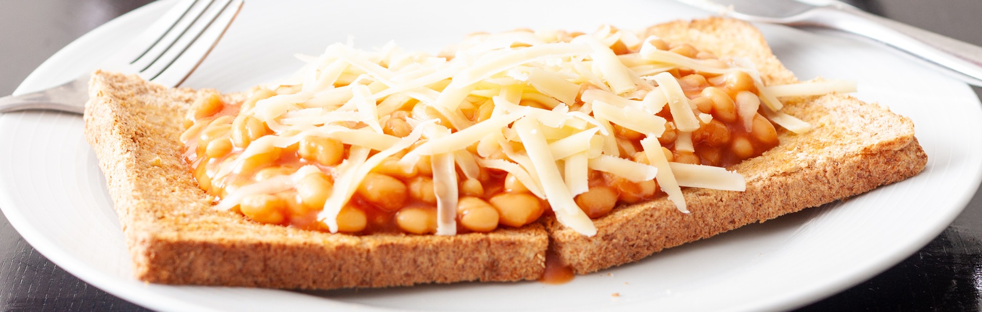 Cheesy beans on toast
