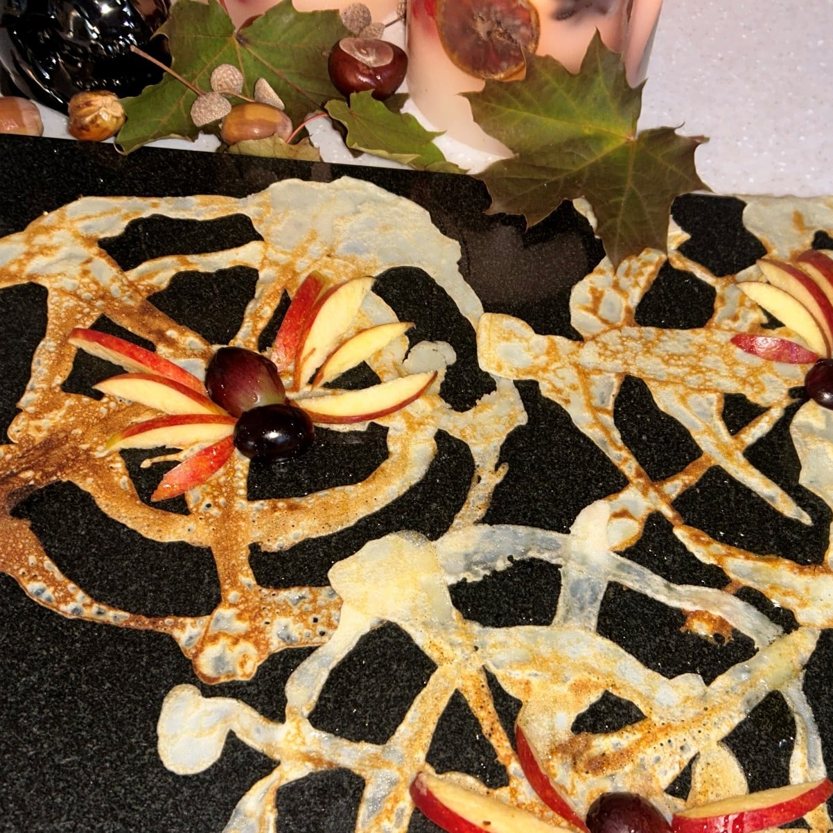 Spooky spider pancakes